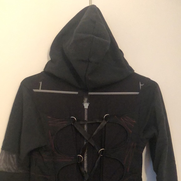 Black hoodie with see through corseted back - Picture 6 of 8